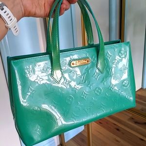 Louis Vuitton Aqua Blue Green Monogram Vernis Wilshire PM good conidtion